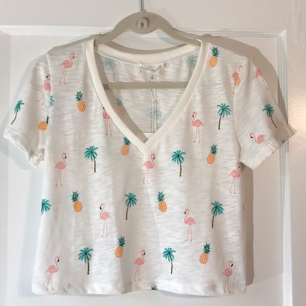 🍍🌴 Ivory Pineapple Print Cropped T-Shirt!🍍🌴